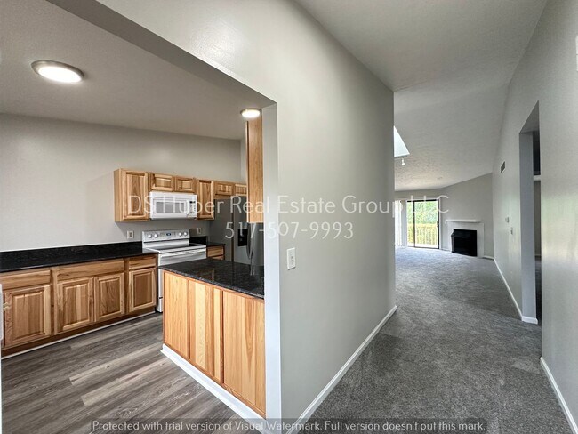 Foto del edificio - 2349 Coyote Creek Dr