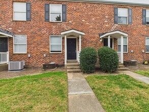 Building Photo - 3510 E Richmond Rd