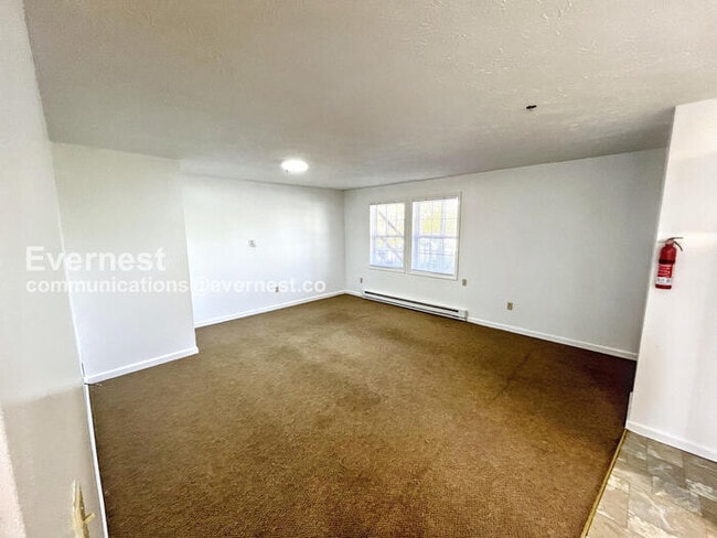 Building Photo - 2 Bob Cat Ct