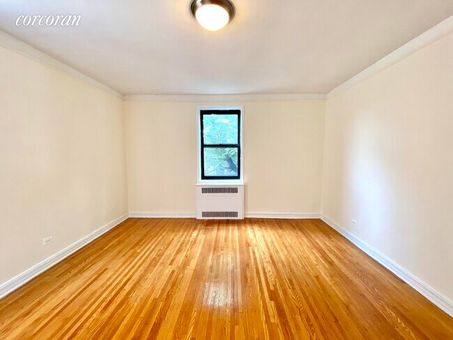 Foto del edificio - 1701 W 3rd St