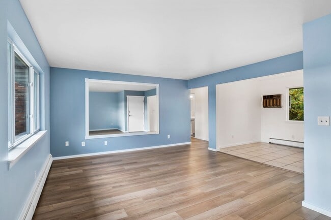 Building Photo - University Gardens Condominium Unit A7