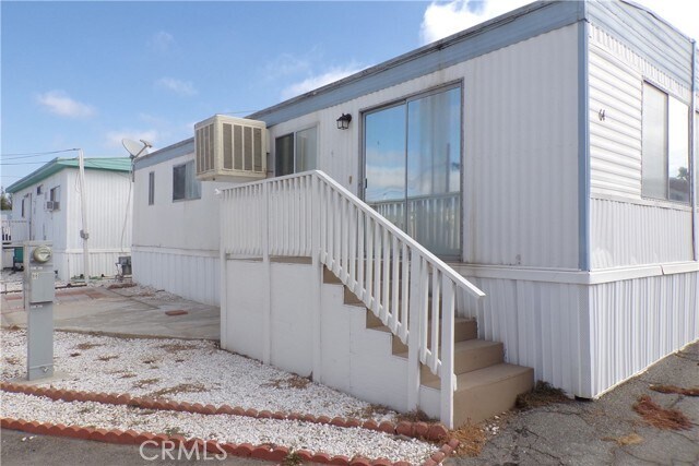 Foto principal - 12710 3rd St