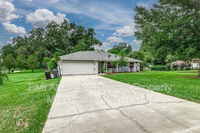 Building Photo - 1123 Ridgegreen Loop N