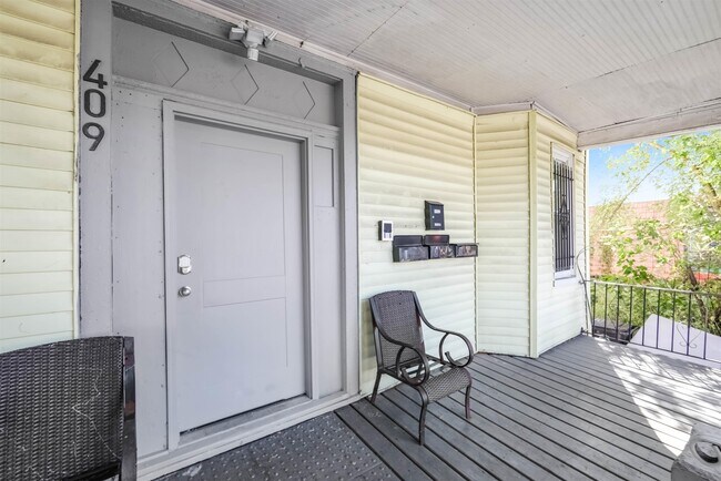 Foto del edificio - 904 S 18th St