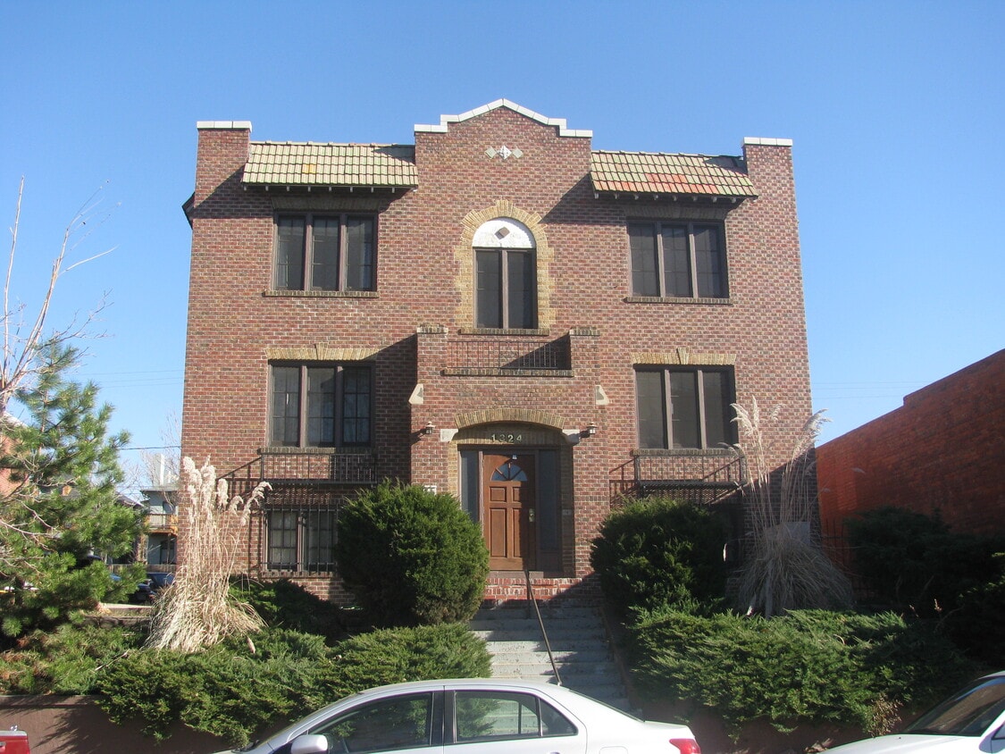 Primary Photo - 1324 N Ogden St