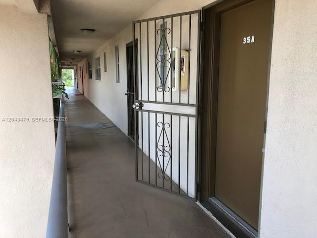 Foto del edificio - 2385 NW 11th St