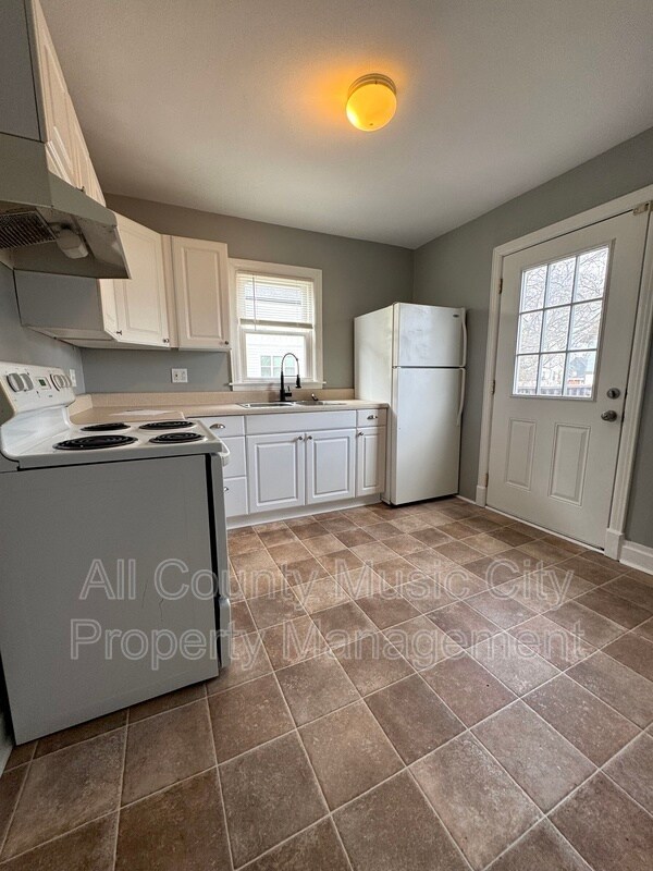 Foto del edificio - 1613 Litton Ave