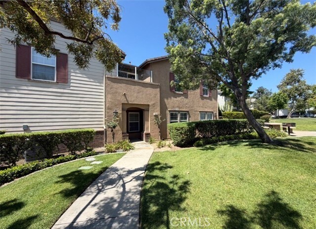 Foto del edificio - 7331 Shelby Pl