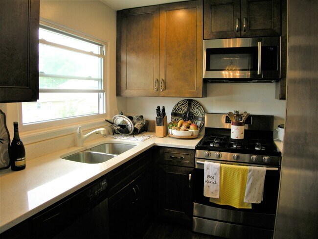 Foto del edificio - 335 Wellington Ave