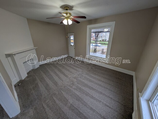 Foto del edificio - Spacious 2-Story Townhome in the Heart of Amherst