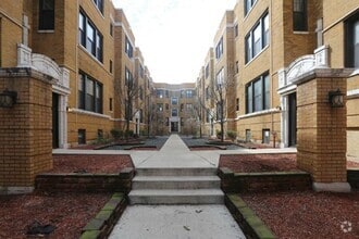 Building Photo - 724 W Barry