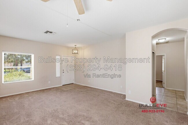 Foto del edificio - 3736 E Woodside Way
