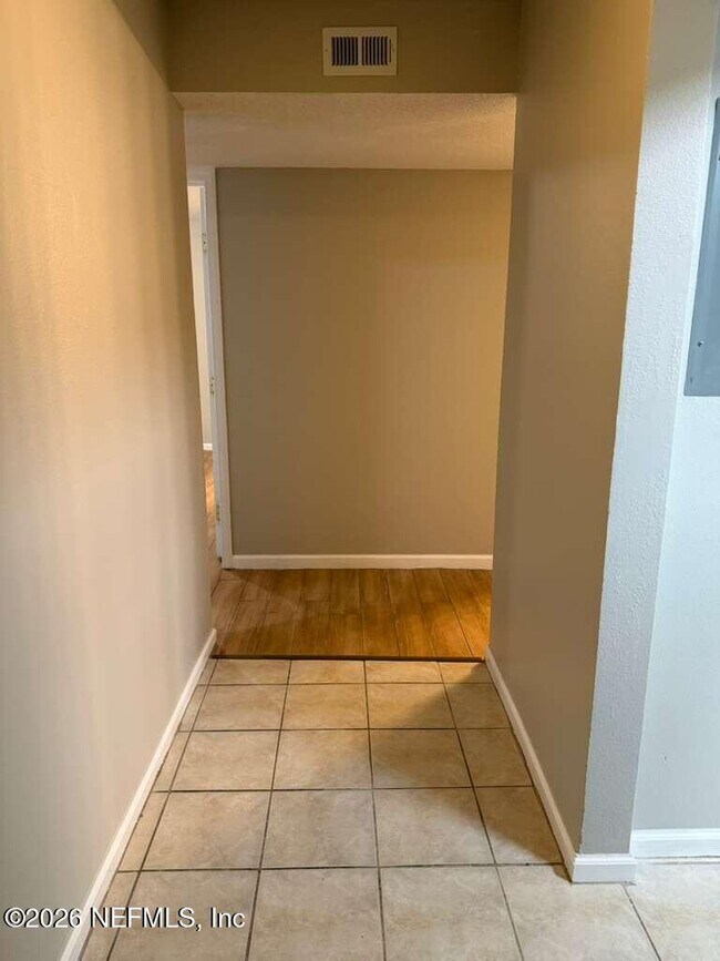 Building Photo - 3864 La Mirada Dr N