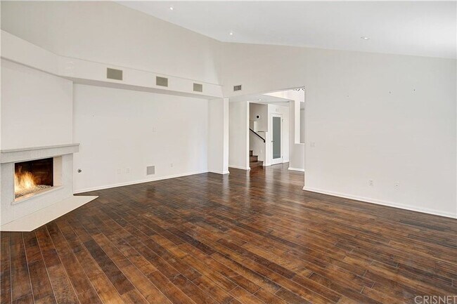 Building Photo - 4310 Park Arroyo