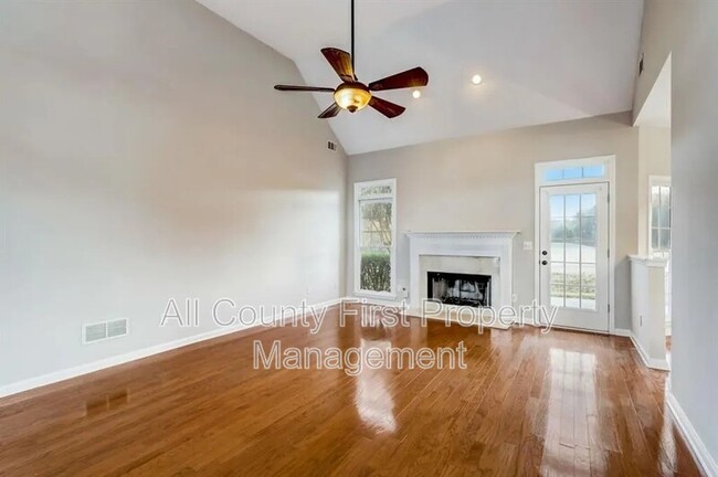Foto del edificio - 3550 Golfe Links Dr