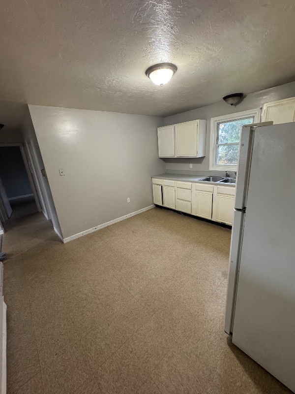 Building Photo - 10 Tower St