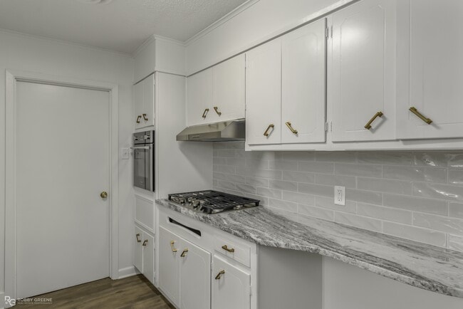 Foto del edificio - 2425 Belmont Blvd