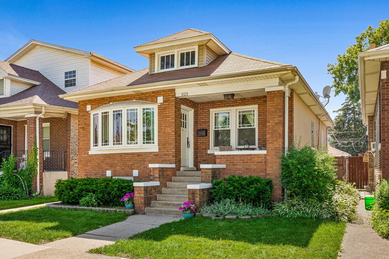 1023 S Harvey Ave, Oak Park, IL 60304 House Rental in Oak Park, IL