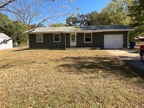 Building Photo - 109 Schimm Cir Dr