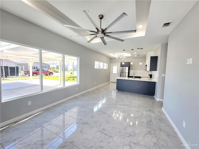 Foto del edificio - 1416 E Hibiscus Ave