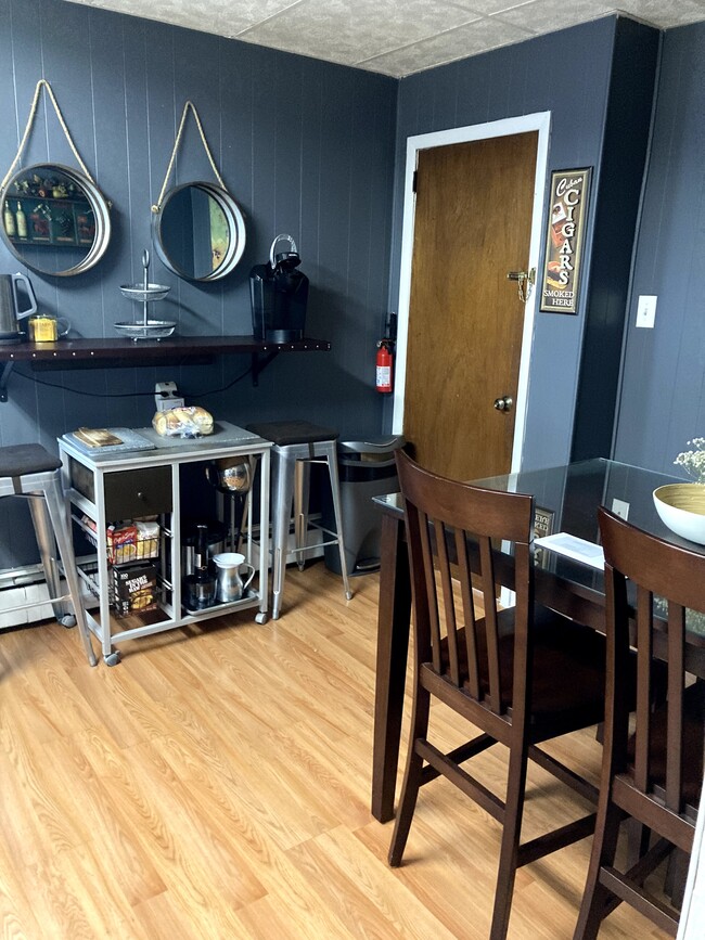 kitchen dining area - 217 Forest St