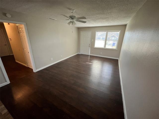 Foto del edificio - 11303 Trail Ln