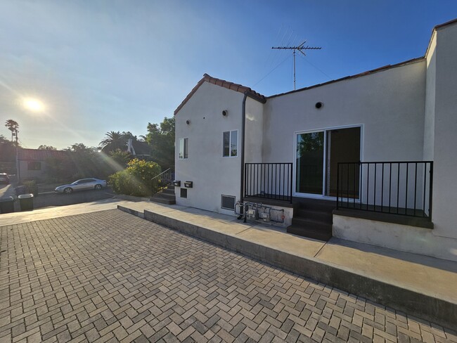 Building Photo - 5178 Caspar Ave