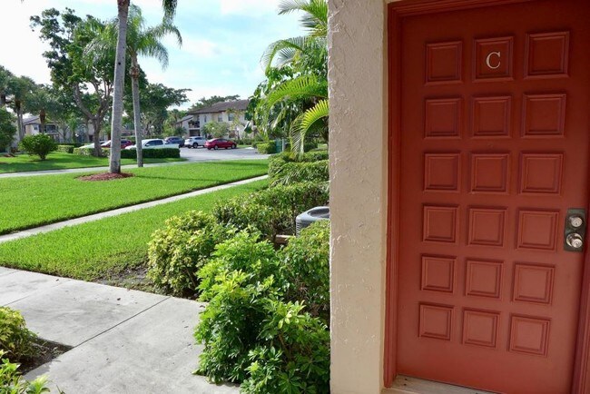 Building Photo - 9288  Vista Del Lago  C Boca Raton FL 33428