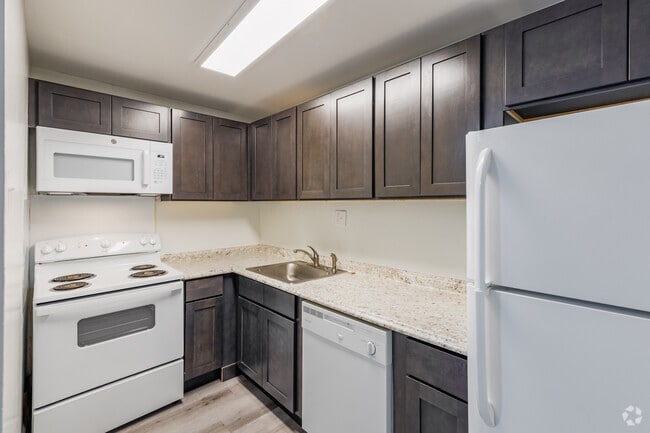 Interior Photo - South View Apartments and Townhomes