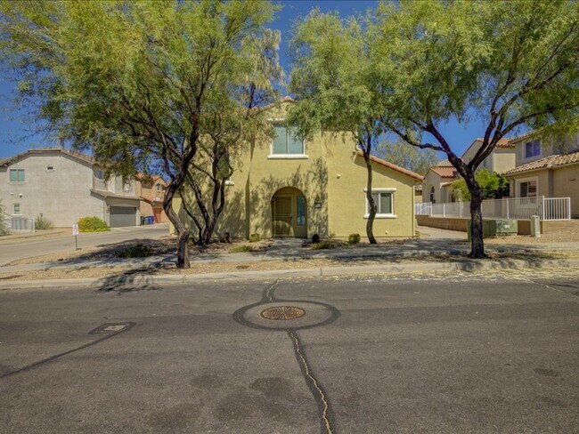 Foto del edificio - 3 Bedroom  2 1/2 Baths