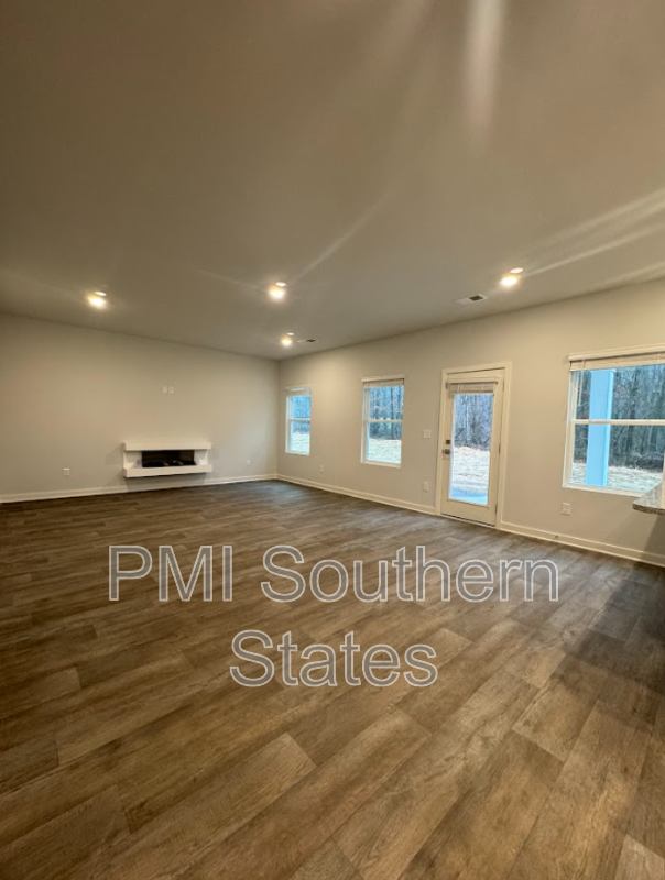 Building Photo - 314 Clinkscales Rd