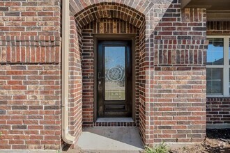 Building Photo - 18210 Stephanotis Trace