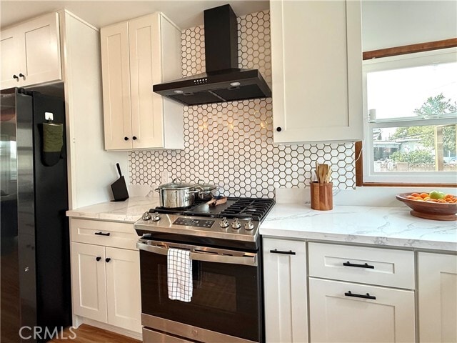 Foto del edificio - 115 W Valencia Ave