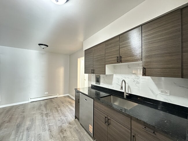 Foto del edificio - 430 Stevens Dr