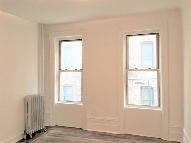 Building Photo - 539 W 155th St