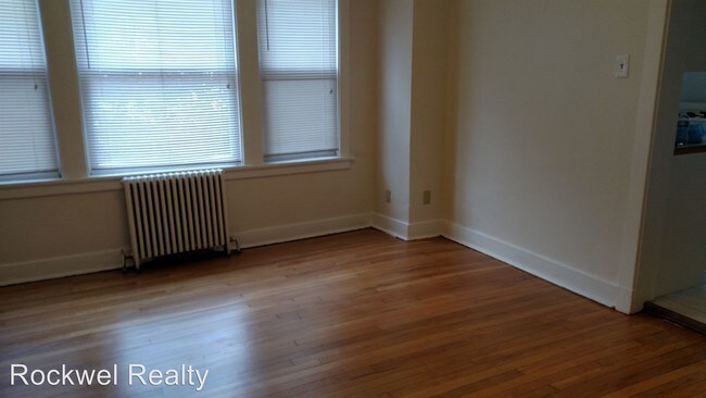 Building Photo - 5710 Beacon St