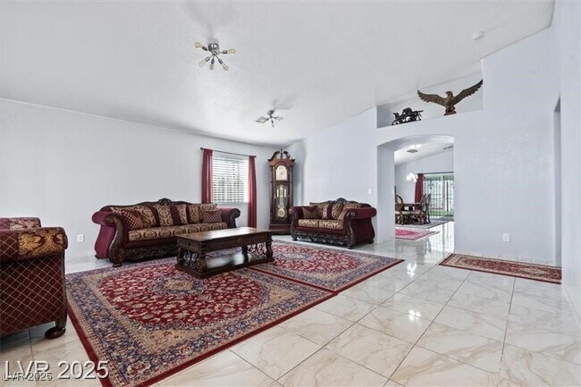 Foto del edificio - 2419 Country Orchard St