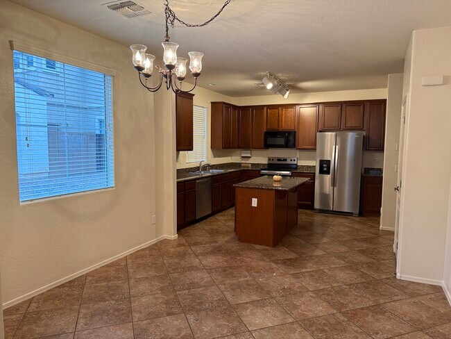 Foto del edificio - 4264 E Carla Vista Dr