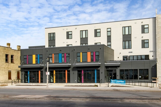 Building Photo - Bronzeville Apartments