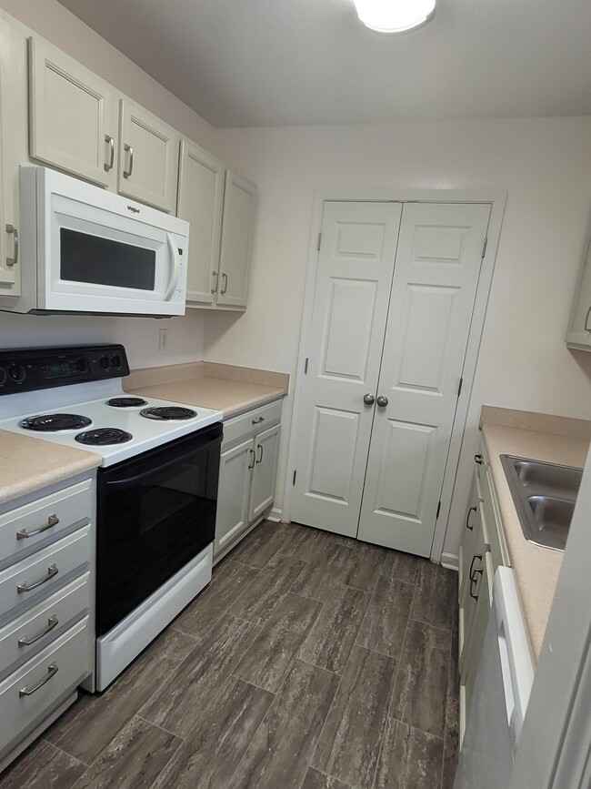 Foto del edificio - 204 Olde Covington Way