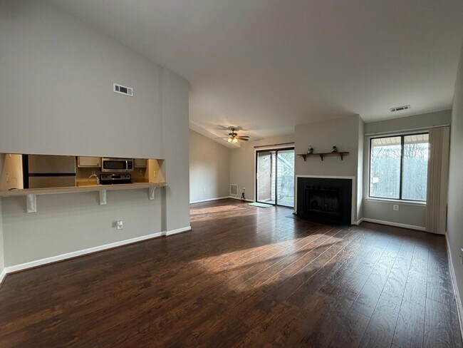 Foto del edificio - 1111 Castle Harbour Way