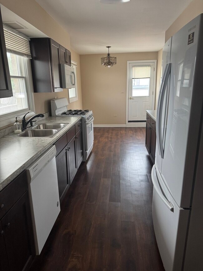 Foto del edificio - 17 E Park St