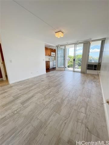 Building Photo - 1541 Dominis St