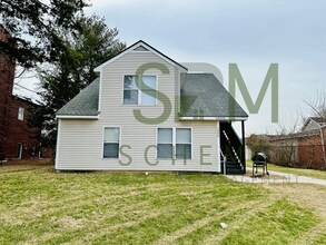 Building Photo - 1704 Rowan St