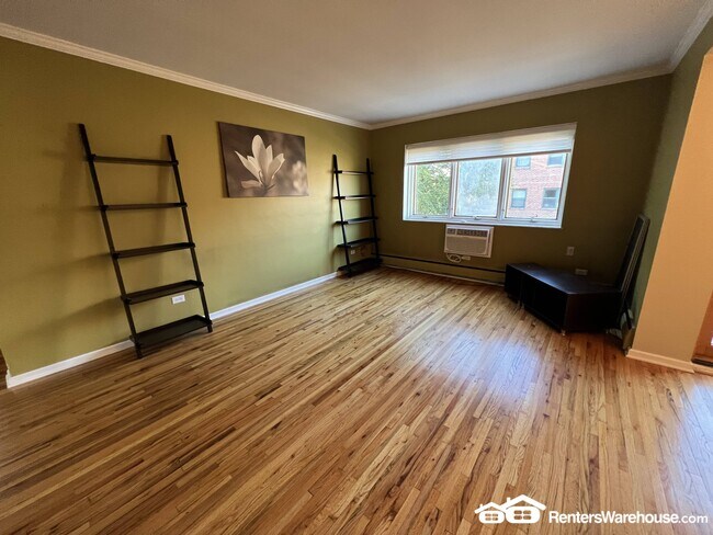 Foto del edificio - 2928 Dean Pkwy