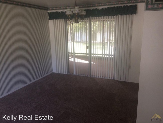 Foto del edificio - 2 br, 1 bath House - 905 River Oaks