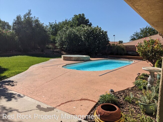 Building Photo - 4 br, 3 bath House - 2767 Rio Vista Dr
