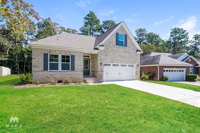Building Photo - 224 Bainbridge Dr