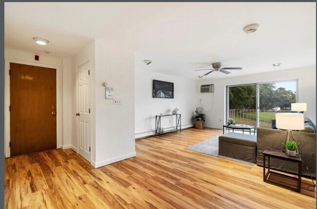 Foto del edificio - 34 Hamilton Rd