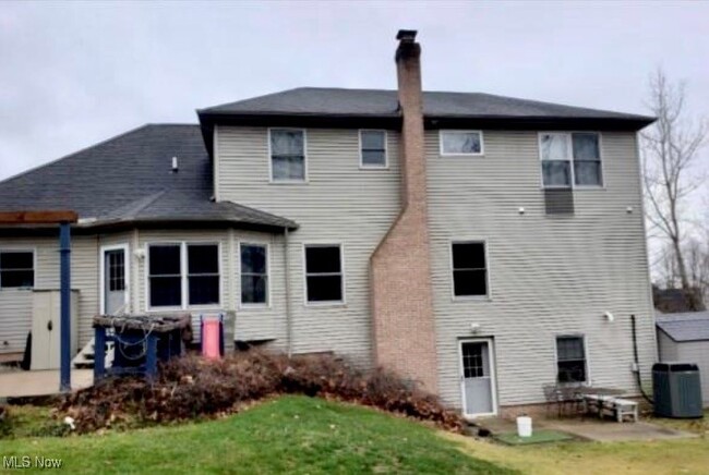 Foto del edificio - 27380 Cook Rd